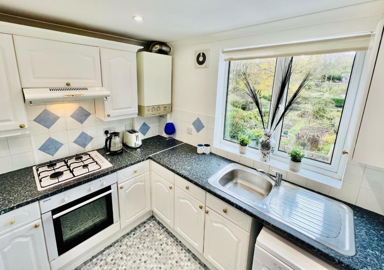 Dapps Hill Haven - Between Bristol And Bath, Both 9 Mins By Train! كينشام المظهر الخارجي الصورة