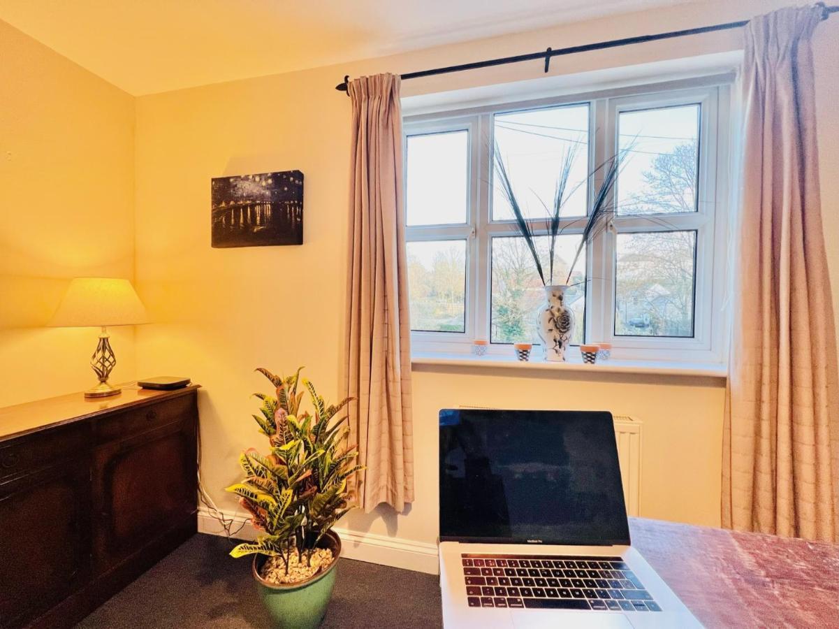 Dapps Hill Haven - Between Bristol And Bath, Both 9 Mins By Train! كينشام المظهر الخارجي الصورة